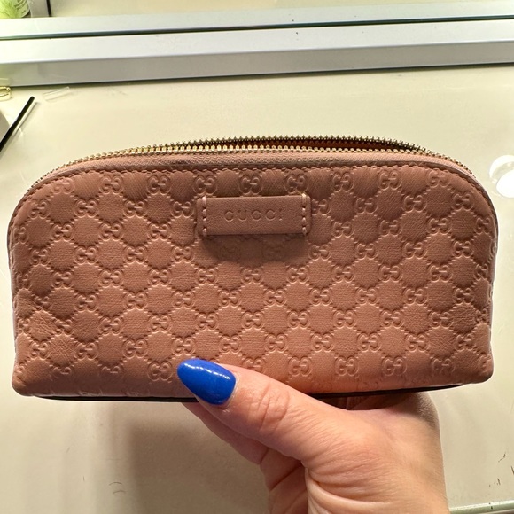 GUCCI Microguccissssima mini accessory bag in soft pink - Picture 2 of 9